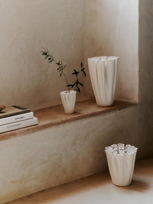 ferm LIVING Dedali Vase H18 cm – Off-white