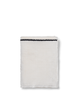 ferm LIVING Dela Throw – Natural / Off-white