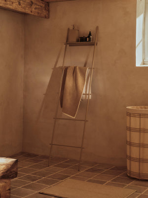 ferm LIVING Dora Towel Ladder – Cashmere
