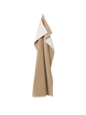 ferm LIVING Ekko Bath Towel – Cashmere / Off-White