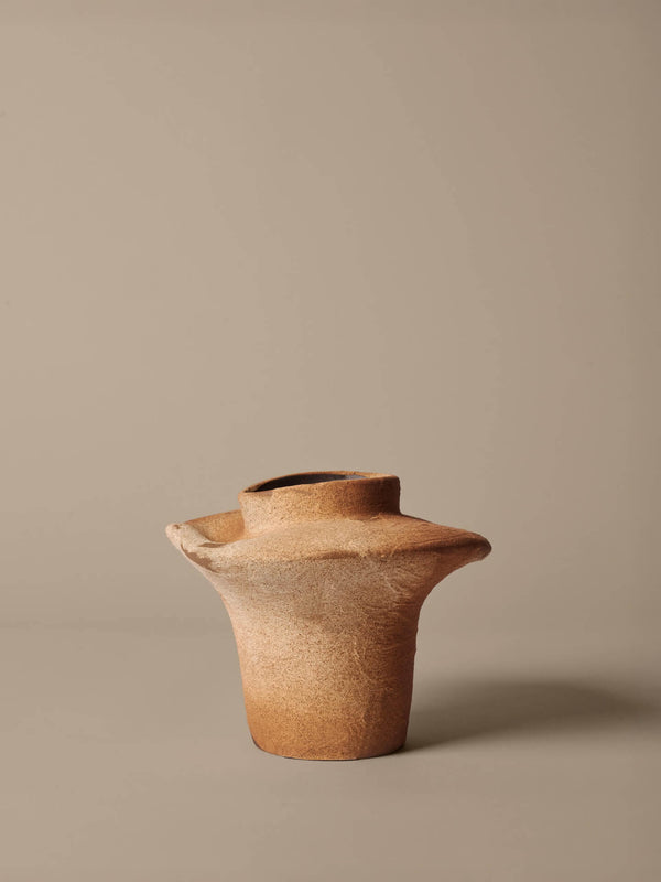 ferm LIVING Evio Vase H22 cm – Burnt Umber