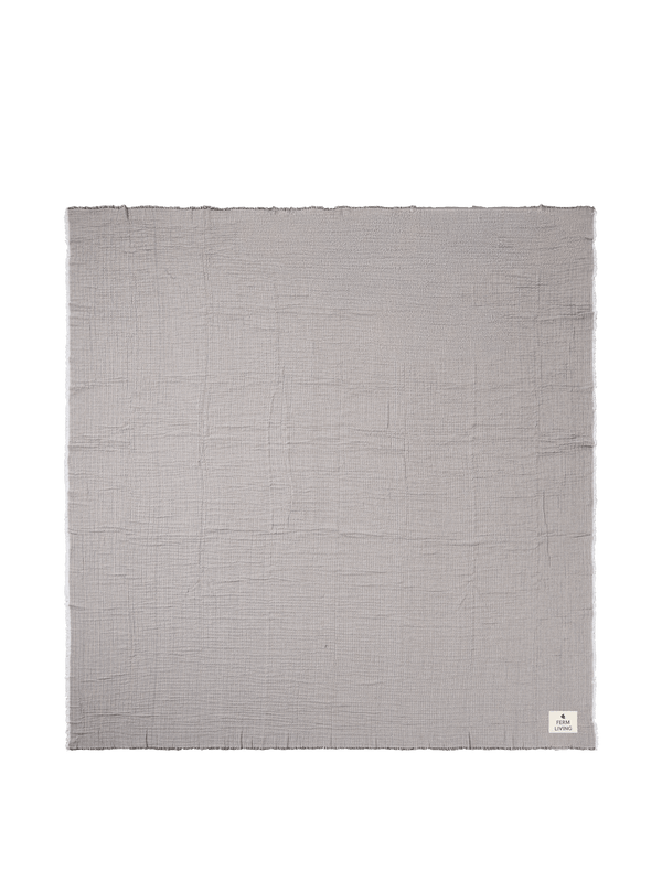 ferm LIVING Fino Bedspread – Ink Blue / Sand