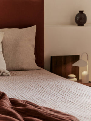 ferm LIVING Fino Bedspread – Terracotta / Off-white