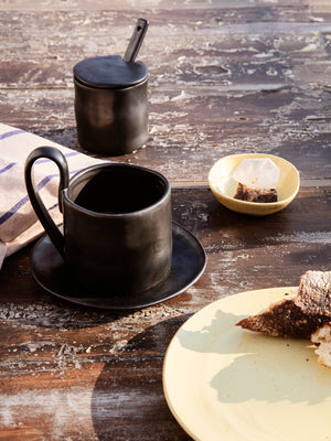 ferm LIVING Flow Mug – Black