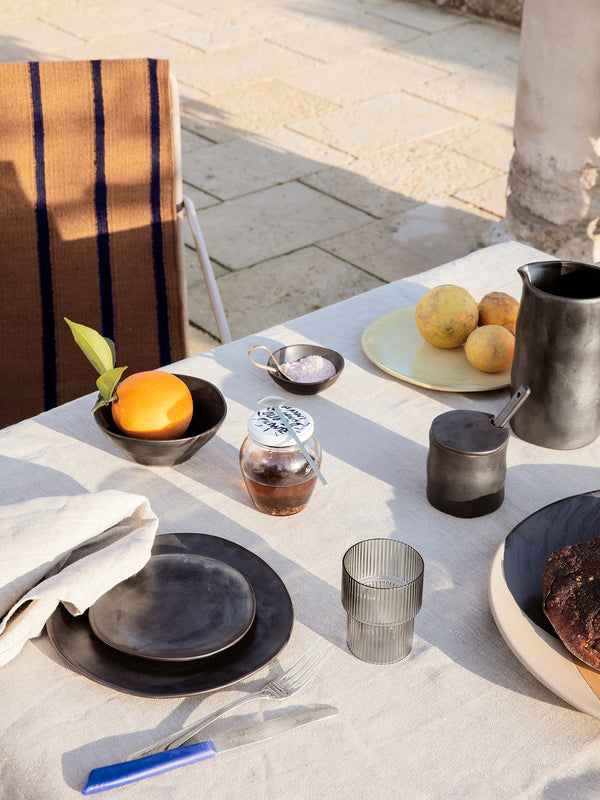 ferm LIVING Flow Plate Medium – Black