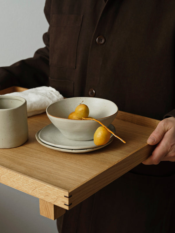 ferm LIVING Flow Plate Small – Off-white Speckle