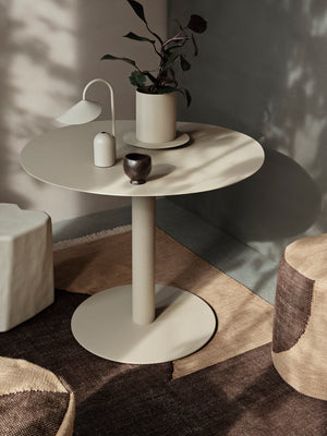 ferm LIVING Forene Rug 140 x 200 cm – Tan / Chocolate