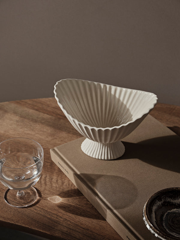 ferm LIVING Fountain Bowl 19 cm – Off-White
