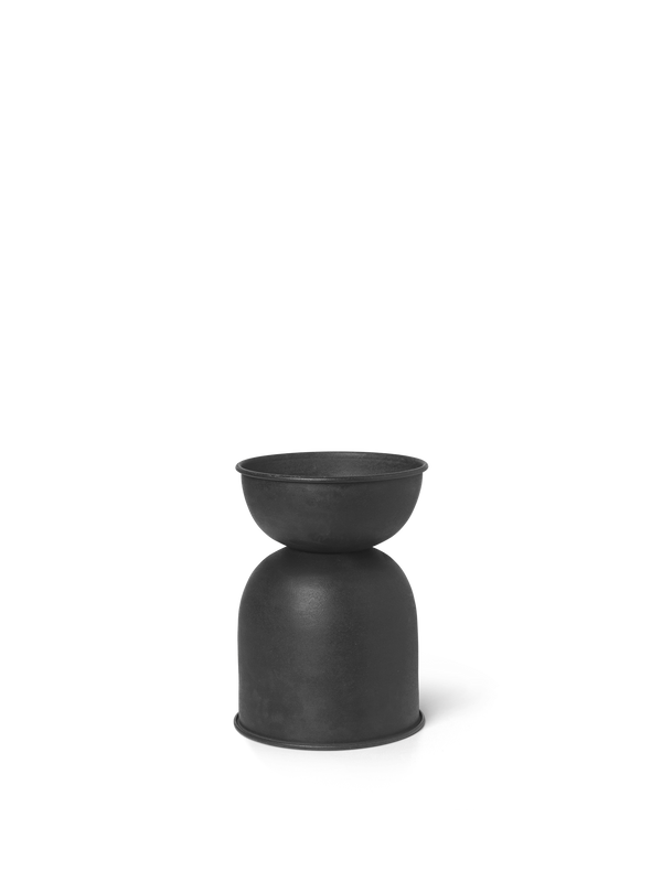 ferm LIVING Hourglass Pot Extra Small – Black