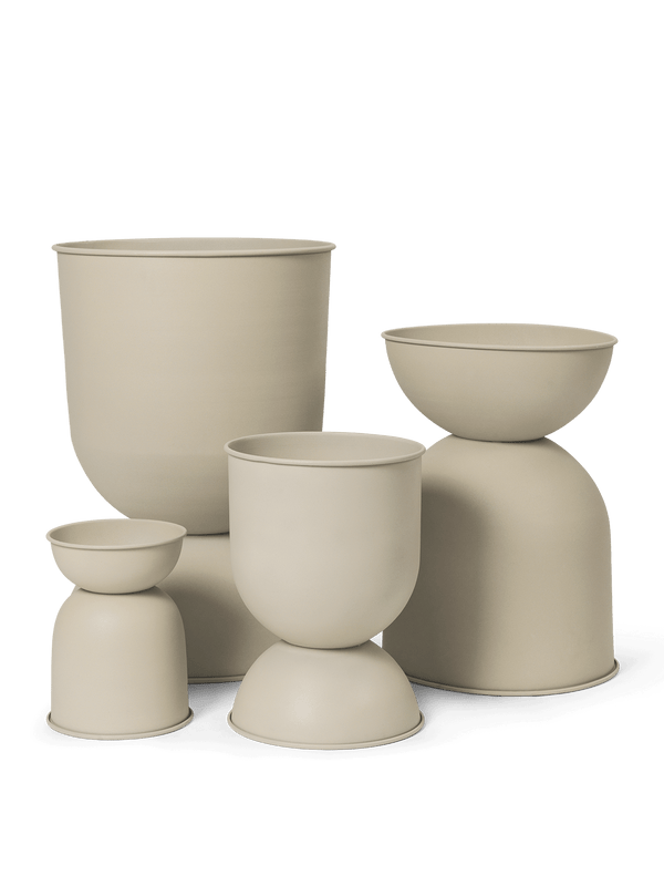 ferm LIVING Hourglass Pot Small – Cashmere
