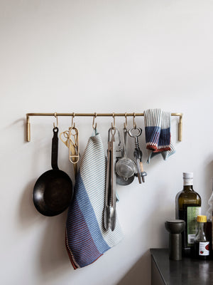 ferm LIVING Kitchen Rod incl. 6 Hooks – Brass