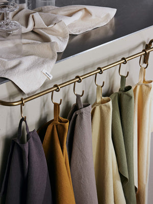 ferm LIVING Kitchen Rod incl. 6 Hooks – Brass
