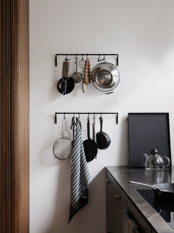 ferm LIVING Kitchen Rod incl. 6 Hooks – Black