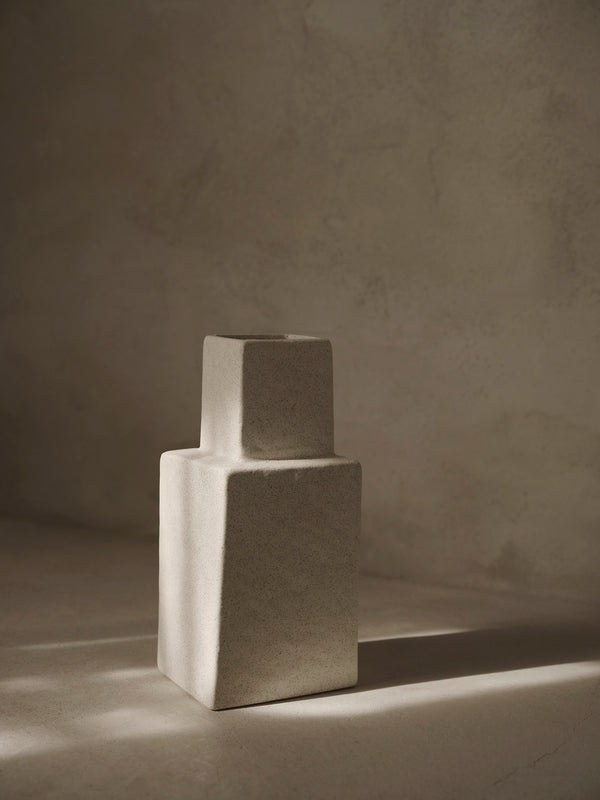 ferm LIVING Koa Vase H29 cm – Off-White