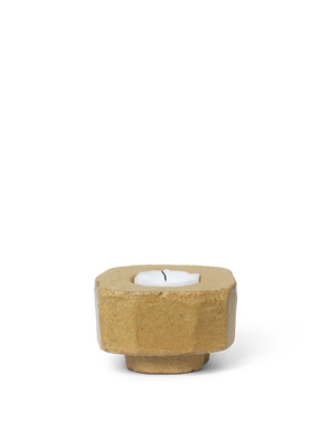 ferm LIVING Kurinu Candle Holder – Honey