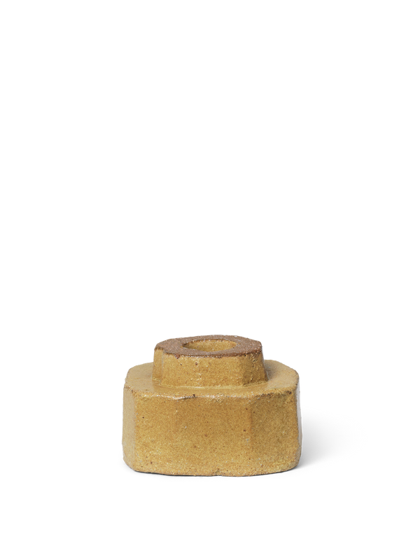 ferm LIVING Kurinu Candle Holder – Honey