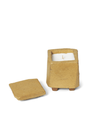 ferm LIVING Kurinu Scented Candle – Honey