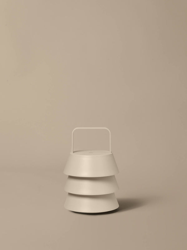 ferm LIVING Luver Portable Lamp – Cashmere