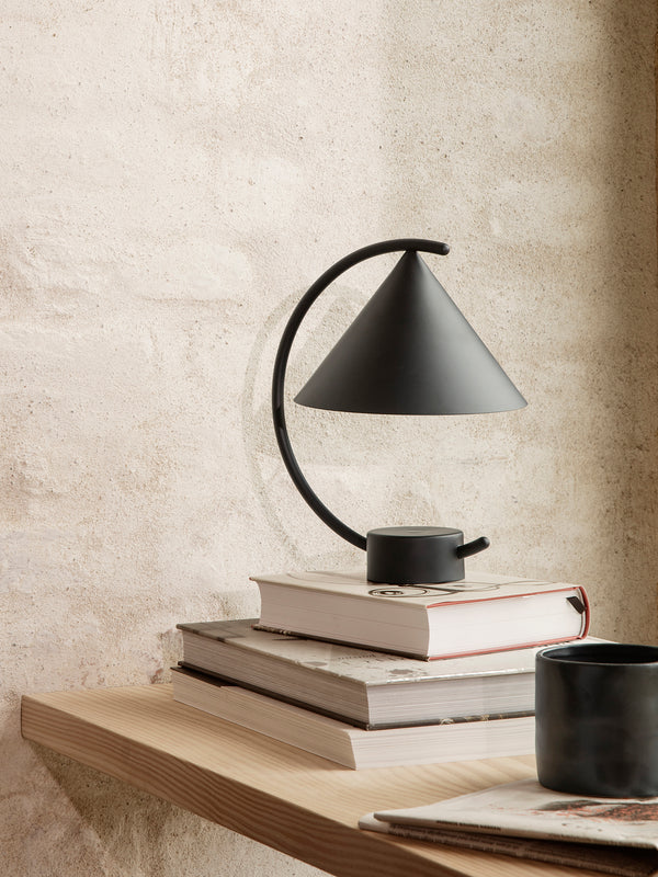 ferm LIVING Meridian Lamp – Black