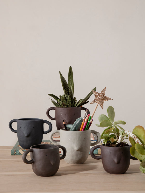 ferm LIVING Mus Plant Pot Large – Dark Grey