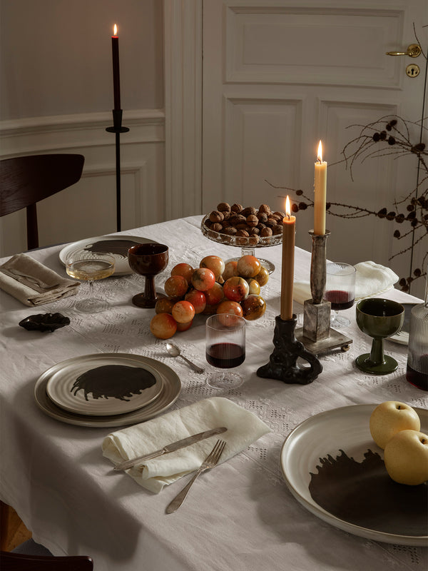 ferm LIVING Omhu Centrepiece – Off-white / Charcoal