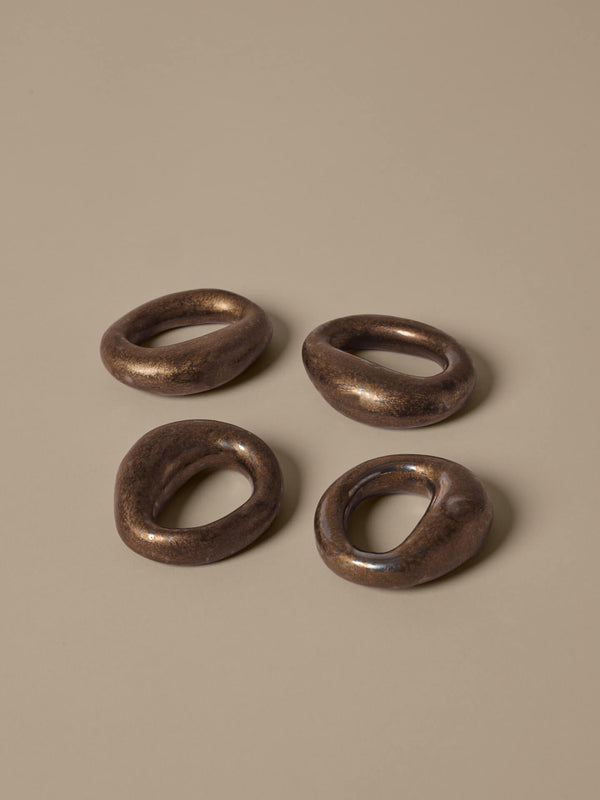 ferm LIVING Orrith Napkin Rings – Set of 4 – Rustic Bronze