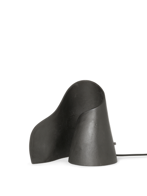 ferm LIVING Oyster Table Lamp – Black