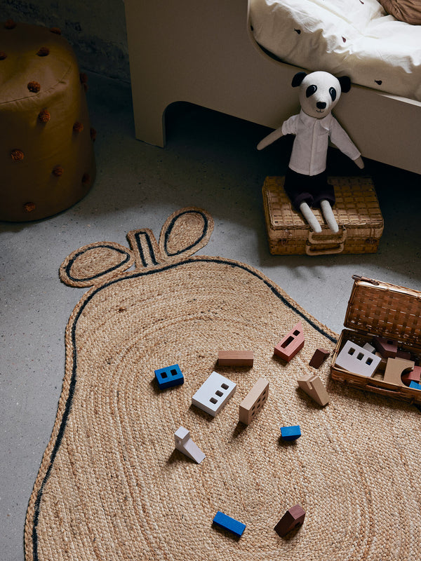 ferm LIVING Pear Braided Jute Rug – Natural
