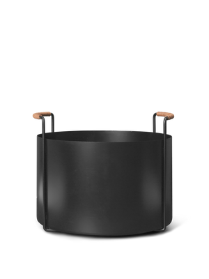 ferm LIVING Port Firewood Bucket – Black