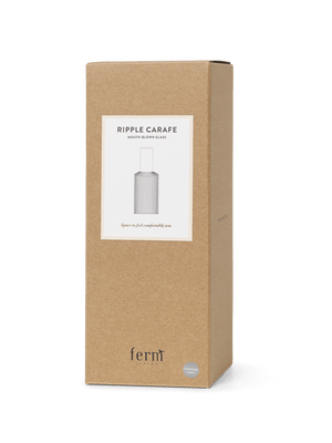 ferm LIVING Ripple Carafe – Smoked Grey