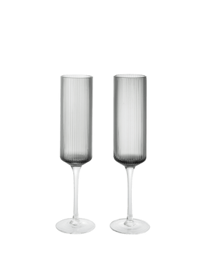 ferm LIVING Ripple Champagne Flutes – Set of 2 – Smoked Grey