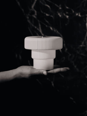 ferm LIVING Ripple Portable Lamp H10 cm – White