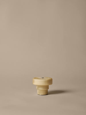 ferm LIVING Ripple Portable Lamp H10 cm – Oat