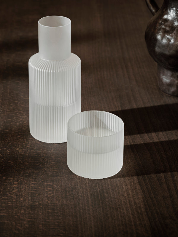 ferm LIVING Ripple Small Carafe Set – Frosted