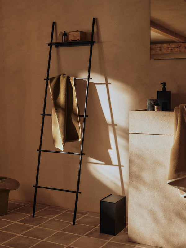 ferm LIVING Sama Bin – Black