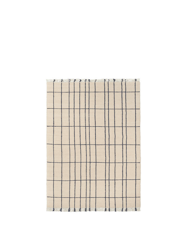 ferm LIVING Sen Rug 140 x 200 cm – Parchment / Indigo Blue