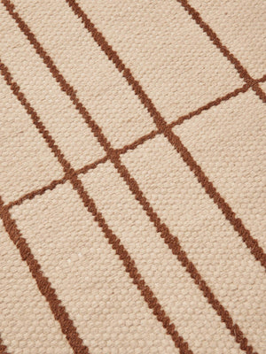 ferm LIVING Sen Rug 140 x 200 cm – Parchment / Chestnut