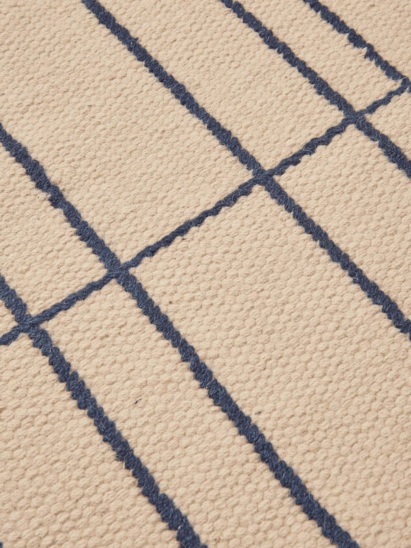 ferm LIVING Sen Runner 80 x 200 cm – Parchment / Indigo Blue