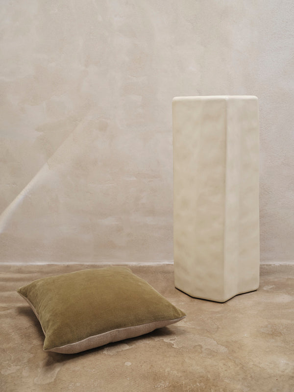 ferm LIVING Senti Cushion – Khaki