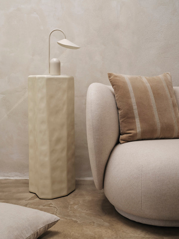 ferm LIVING Senti Stripe Cushion – Dark Sand / Linen