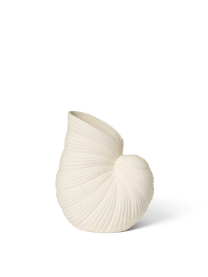 ferm LIVING Shell Vase – Off-White