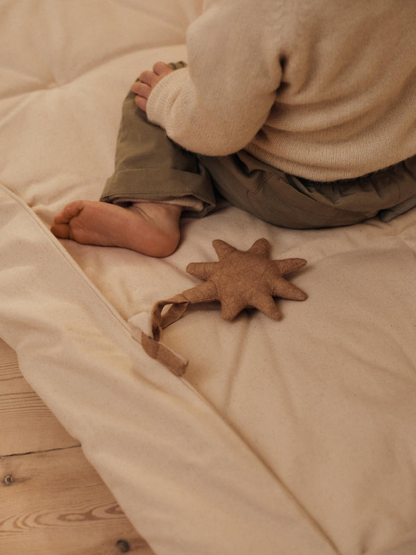 ferm LIVING Skye Baby Toys – Set of 3 – Rose