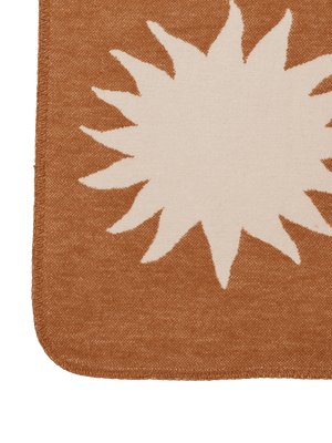 ferm LIVING Skye Blanket – Sienna / Parchment