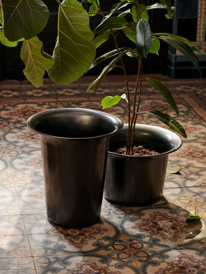 ferm LIVING Spun Aluminium Basket Low – Blackened Aluminium