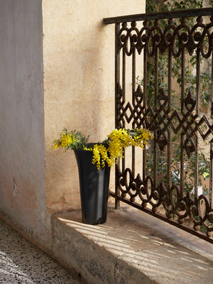 ferm LIVING Spun Aluminium Vase – Blackened Aluminium