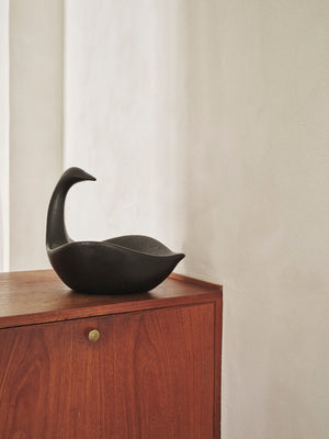 ferm LIVING Swan Centrepiece – Black