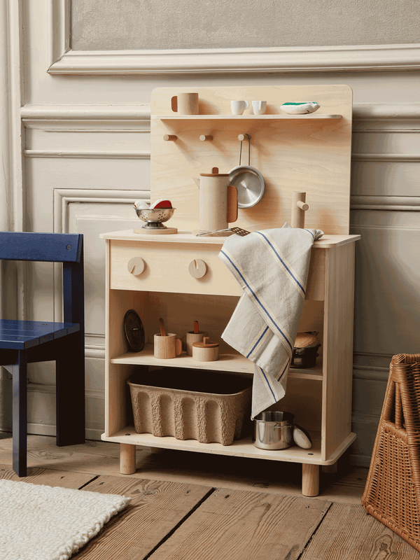 ferm LIVING Toro Play Kitchen – Natural