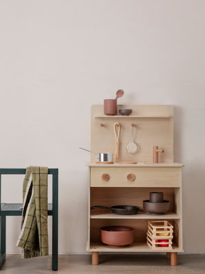 ferm LIVING Toro Play Kitchen – Natural