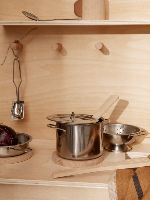 ferm LIVING Toro Play Kitchen Tools – Set of 9