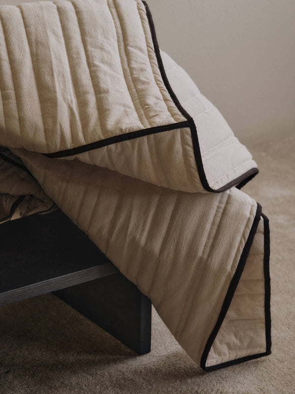 ferm LIVING Vari Quilted Bedspread Double – Natural / Dark Chocolate